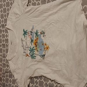 Old navy womens tshirt